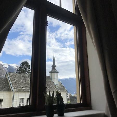 Valldal Gjestgiveri Экстерьер фото