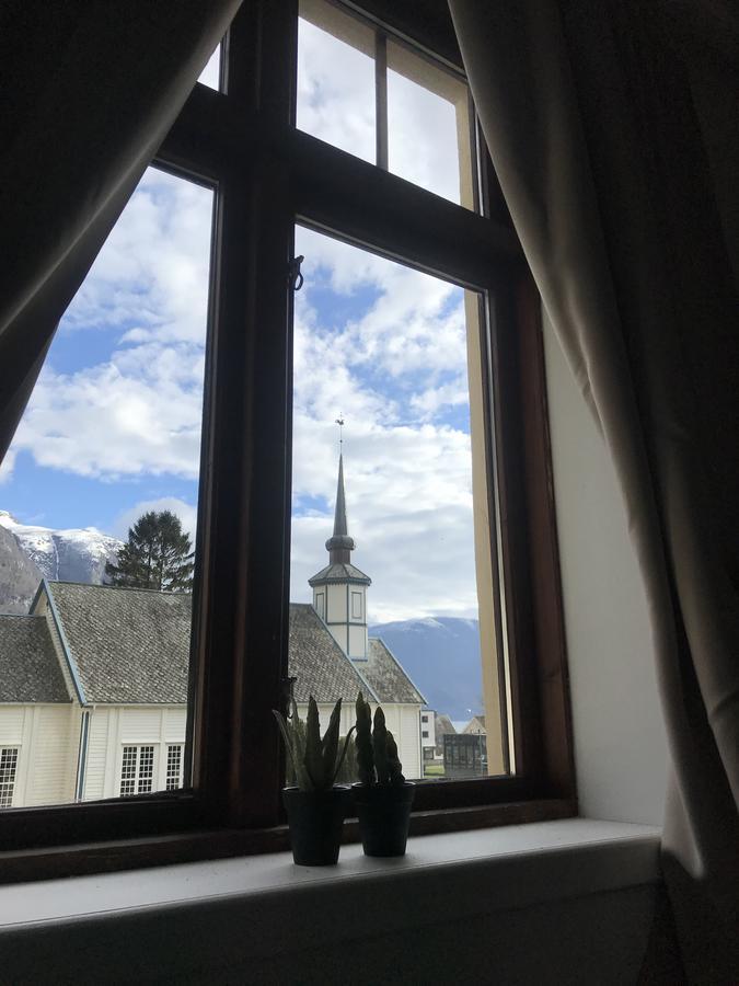 Valldal Gjestgiveri Экстерьер фото